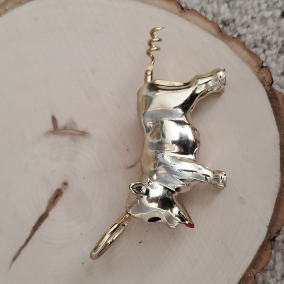 Vintage Metal Bull Design Bottle Opener Corkscrew - Picture 2 of 7